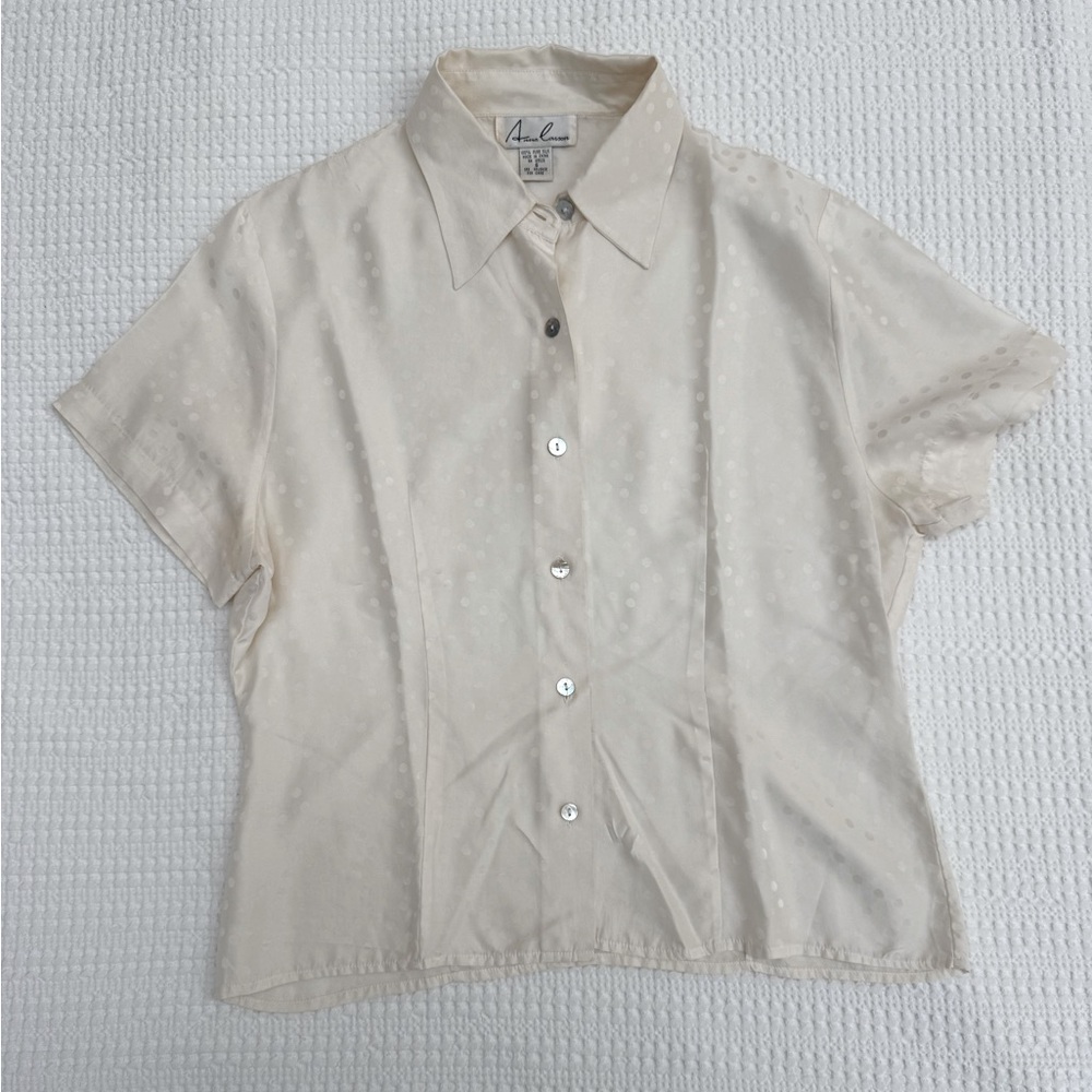 Vintage 100% silk short sleeve button up